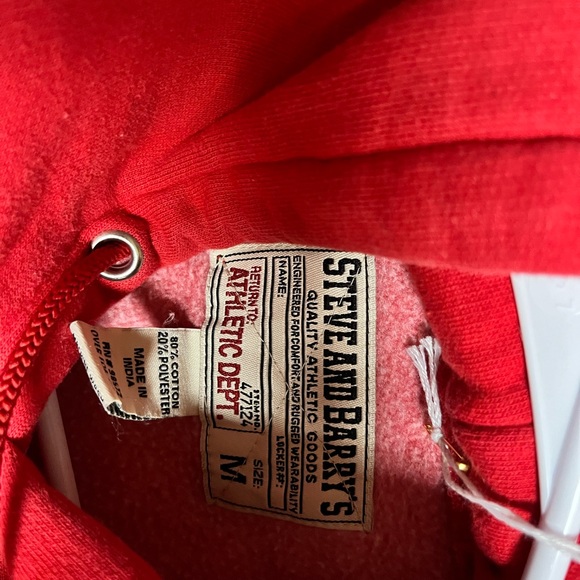 Vintage Team Canada Hoody - Picture 2 of 2